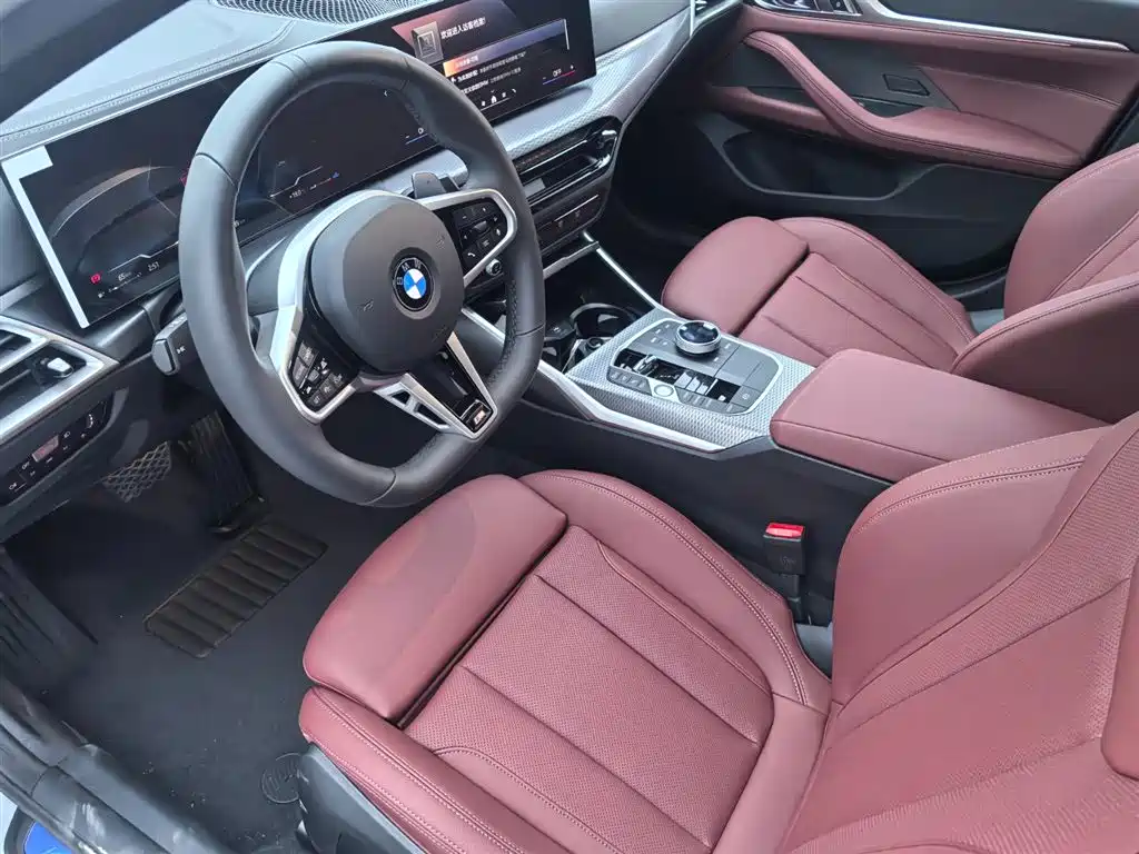 BMW 4 Series 2024 430i Gran Coupe M Sport Shadowline Package фото 8