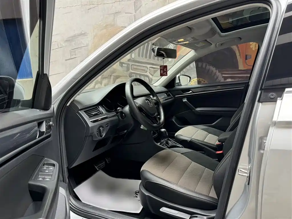 Volkswagen C-TREK 2019 2018 1.5L Automatic Comfort