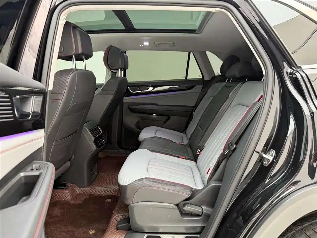 Volkswagen Teramont 2024 Teramont X 380TSI 4WD Premium Luxury Edition фото 17