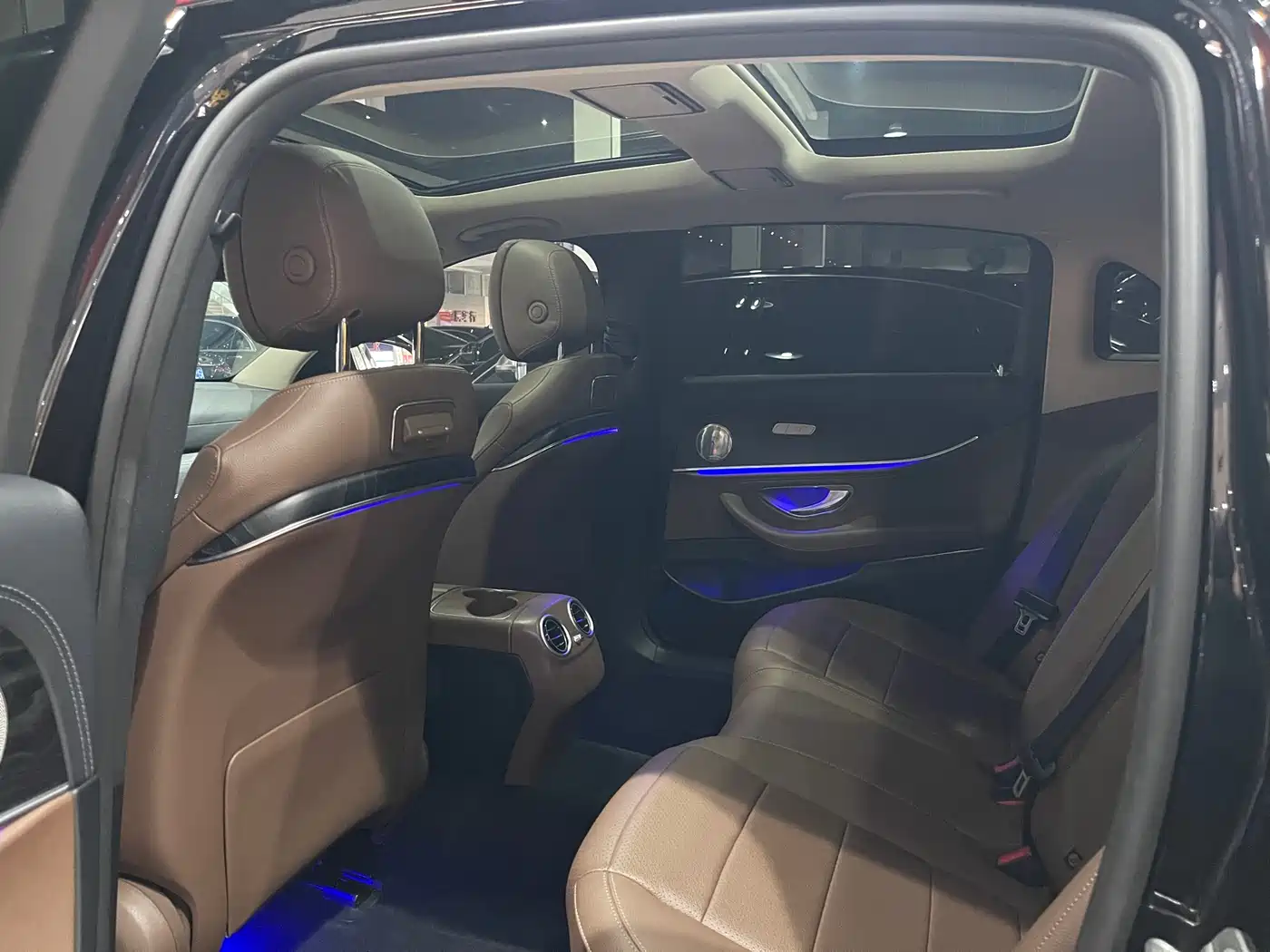 Mercedes-Benz E-Class 2020 Facelift E 300 L Fashion фото 12