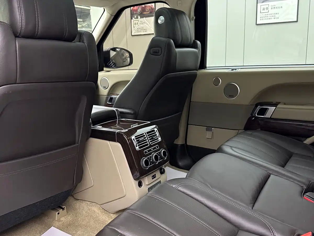 Land Rover Range Rover 2016 3.0 SC V6 Vogue LWB фото 4