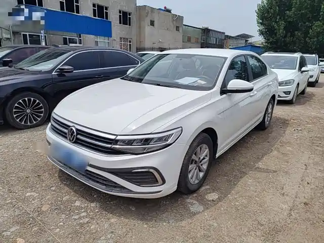 Volkswagen Bora 2024