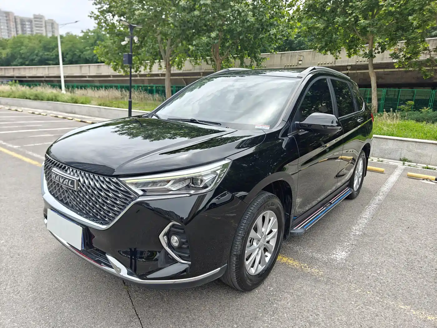 Haval M6 2023 PLUS 1.5T Manual Luxury Smart Connect