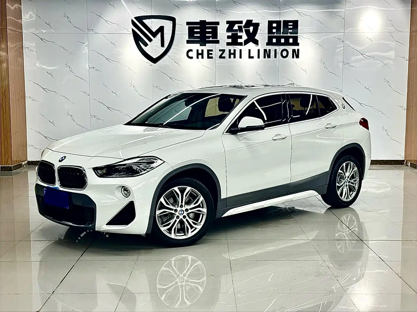 BMW X2 (Import) 2019 2019 sDrive25i Leading M Off-Road Package China VI