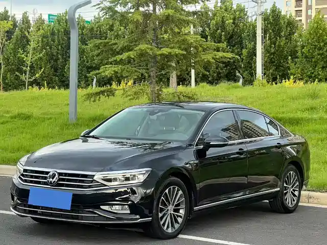 Volkswagen Magotan 2021