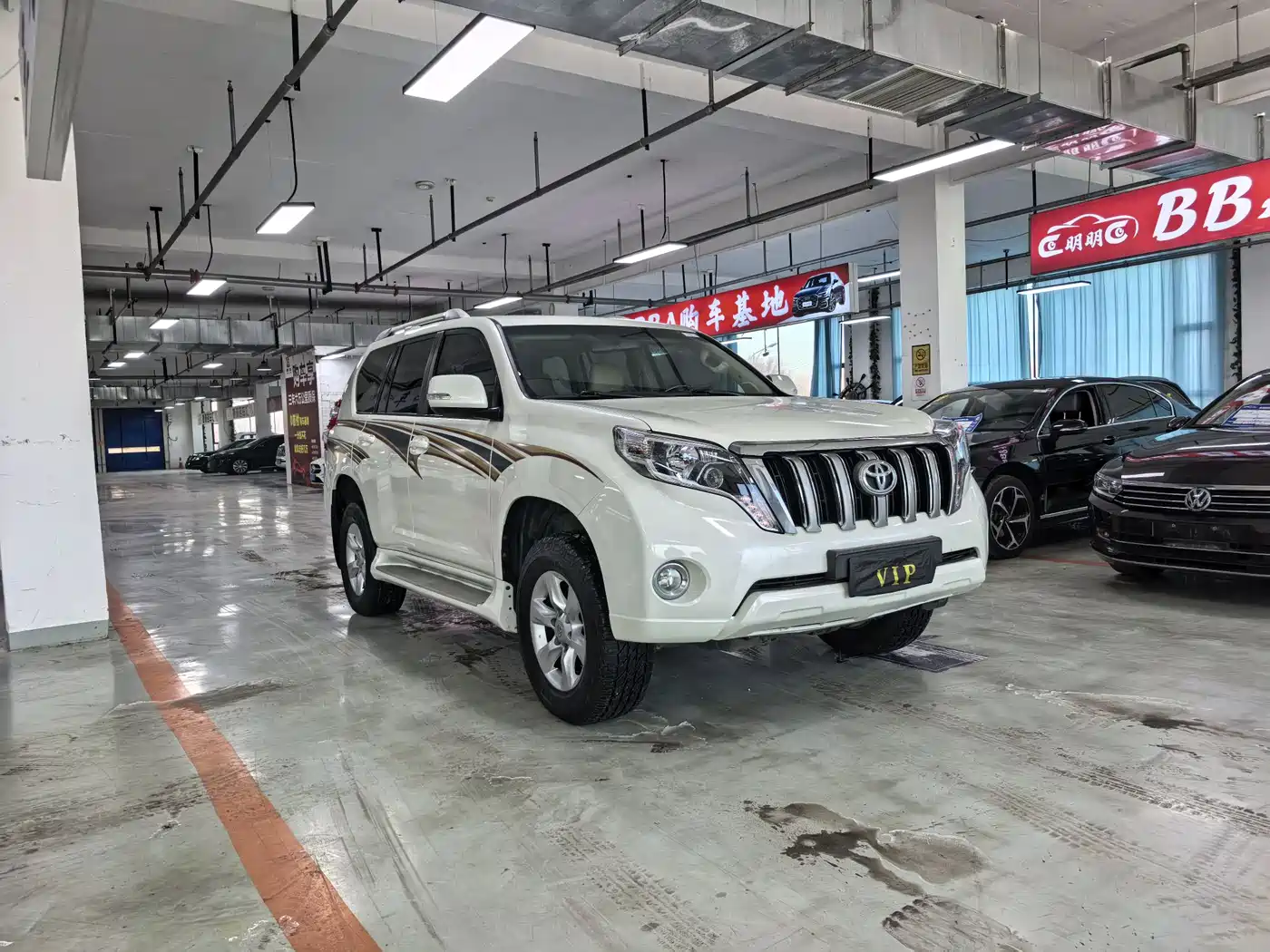 Toyota Prado (Import) 2010 2.7L Auto Luxury фото 3