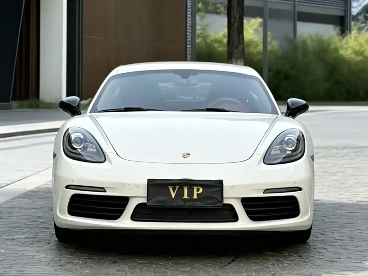 Porsche 718 2018 Cayman 2.0T фото 2