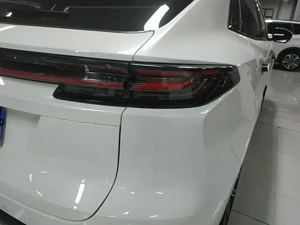 Changan UNI-K 2021 2021 2.0T Premium