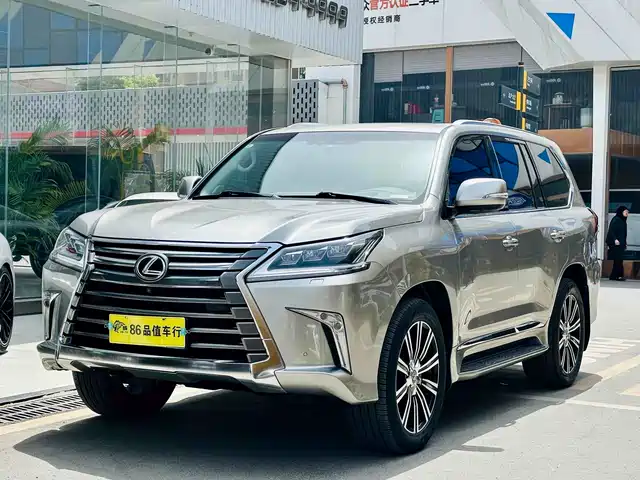 LEXUS LX