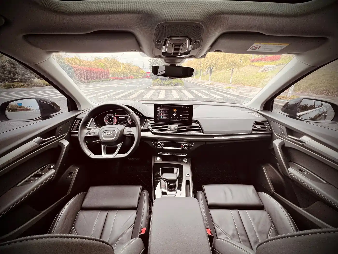Audi Q5L 2022 Facelift 40T Luxury Dynamic фото 17