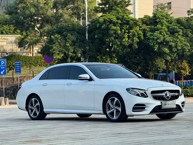 Mercedes-Benz E-Class 2018 Facelift E 300 L Sport Fashion — фото 3