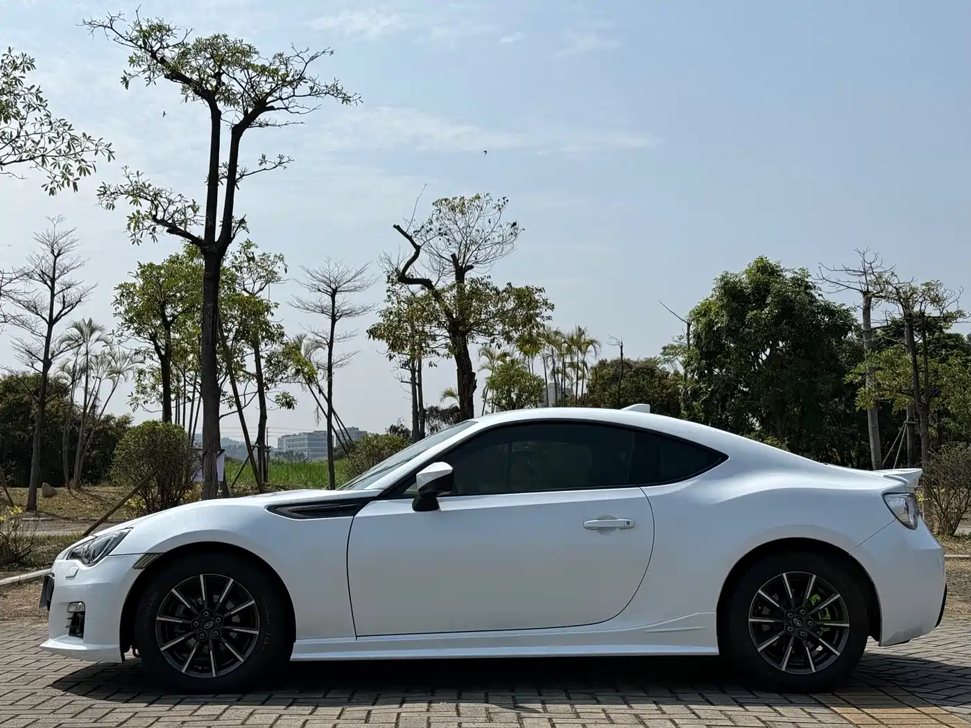 Subaru BRZ 2015 2.0i Automatic фото 6