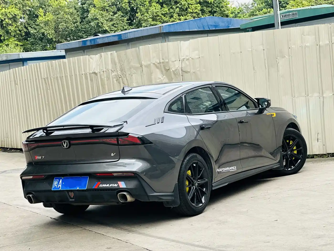 CHANGAN UNI-V