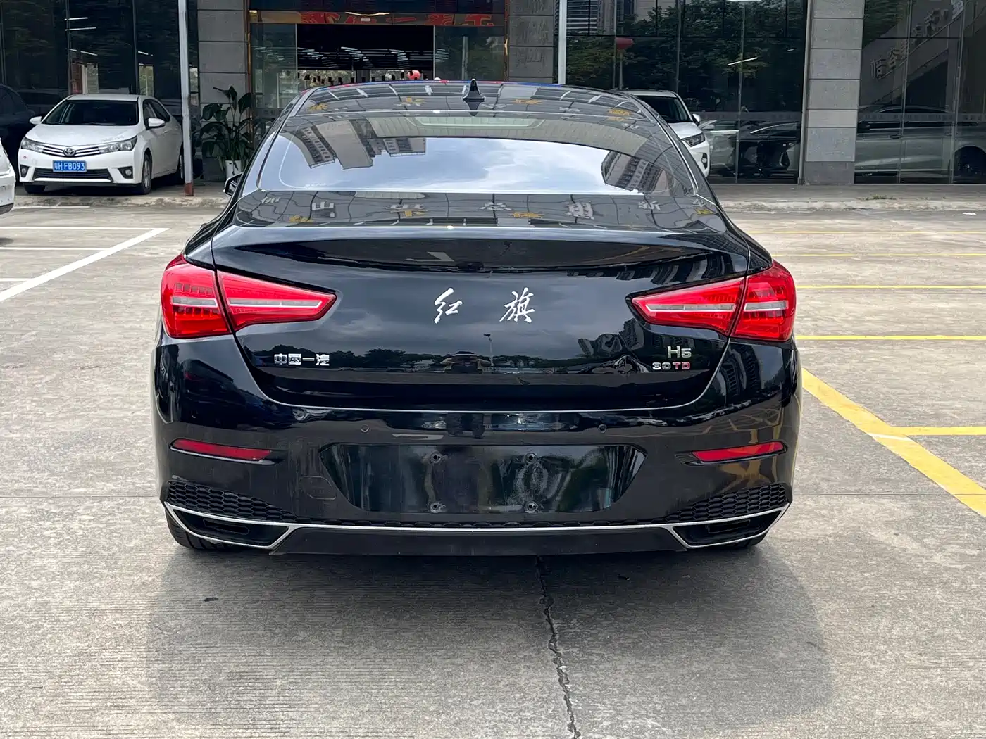 Hongqi H5 2019 30TD Style Edition фото 4