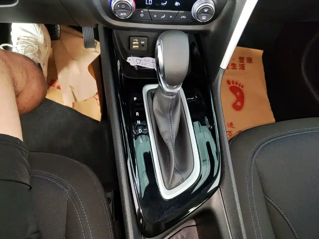 Buick Encore 2022 2021 332T CVT Elite