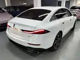 Фото 7 - Roewe D7