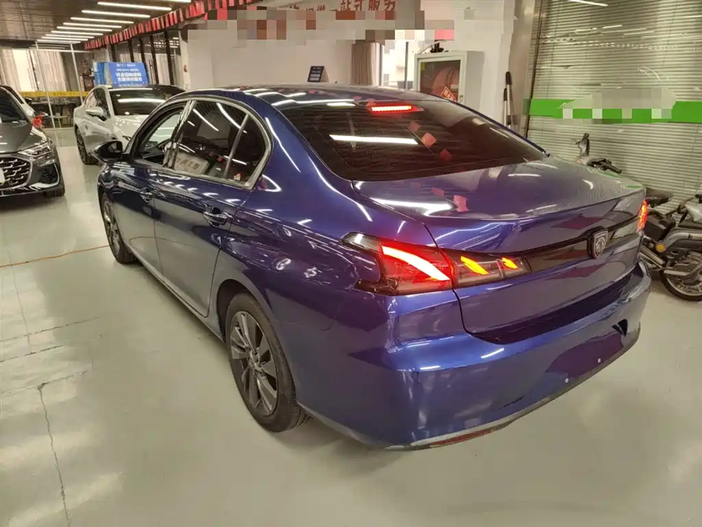 Peugeot 408 2022 1.6T Progressive Edition фото 23