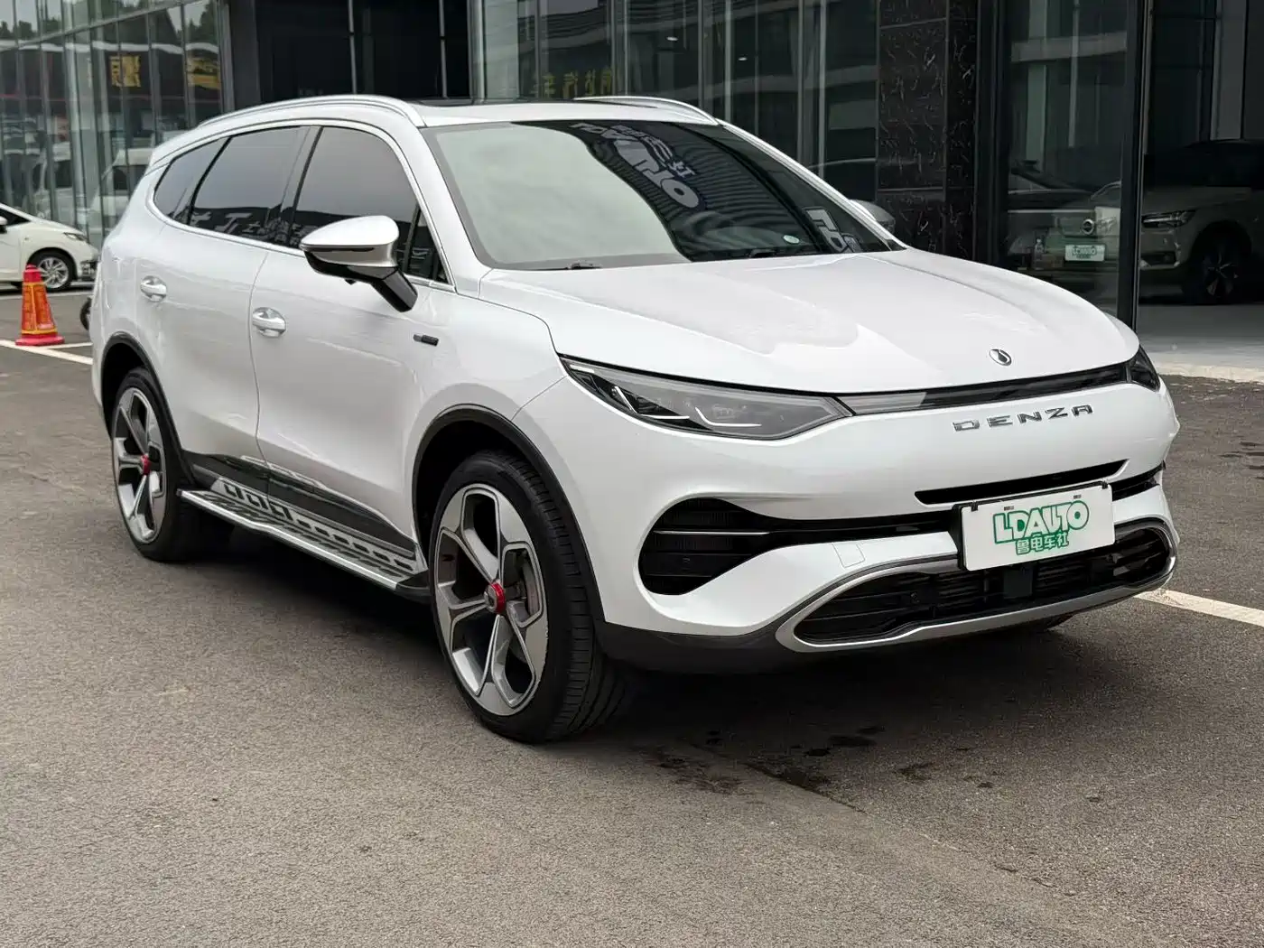 Denza X 2021 2020 Model PHEV Flagship Edition