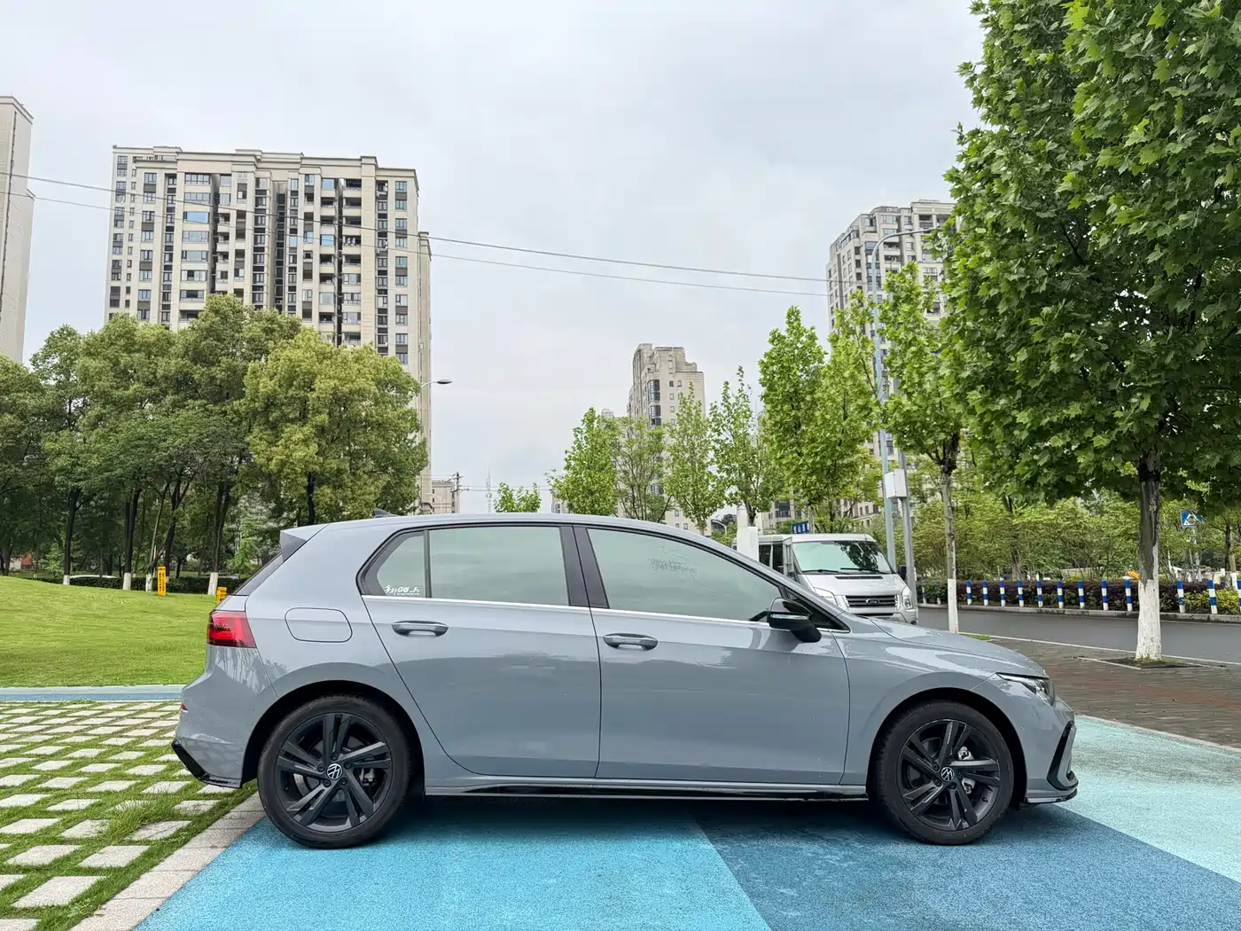 Volkswagen Golf 2021 280TSI DSG R-Line фото 7