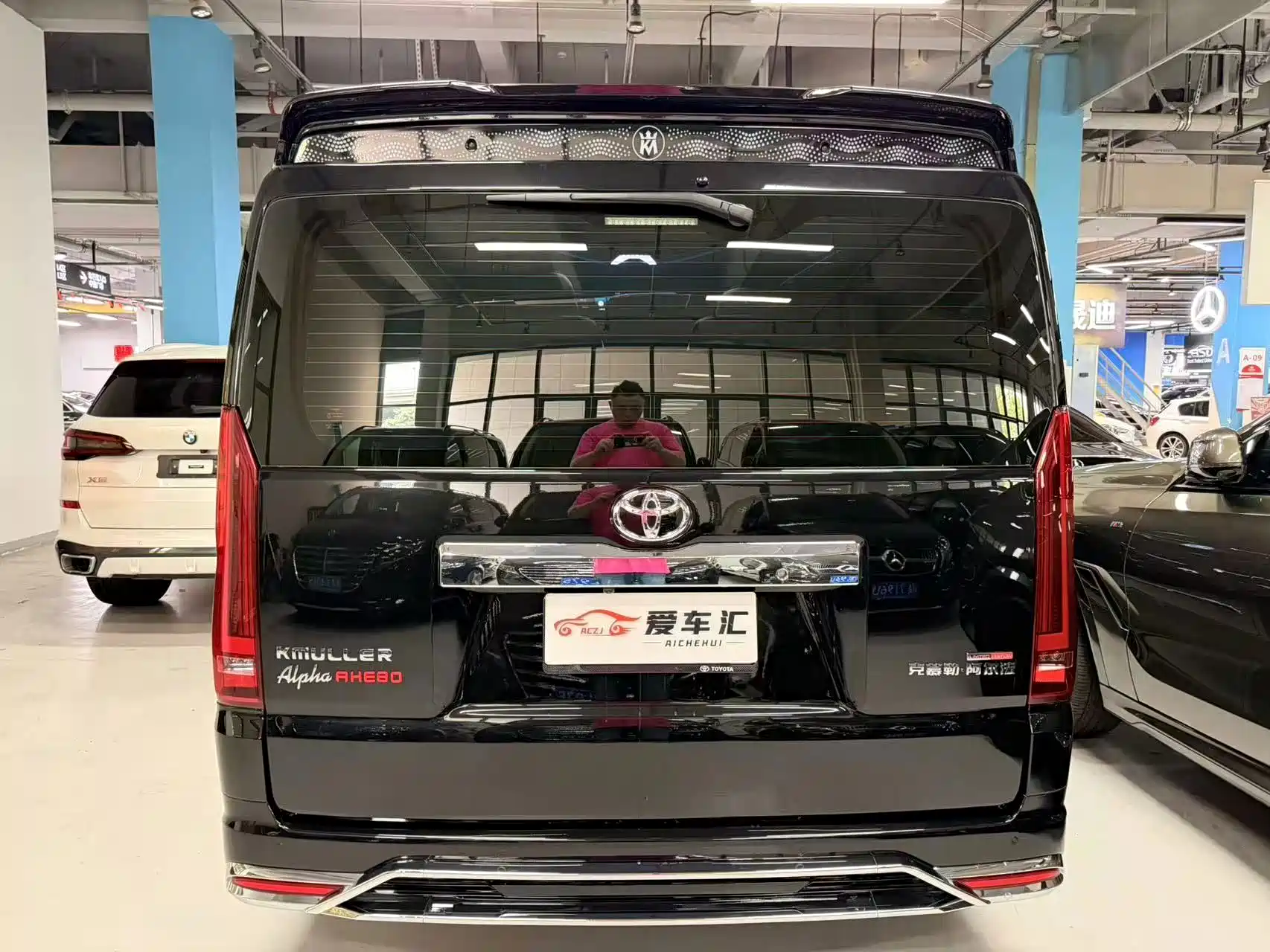 Фото 25 - Toyota HIACE