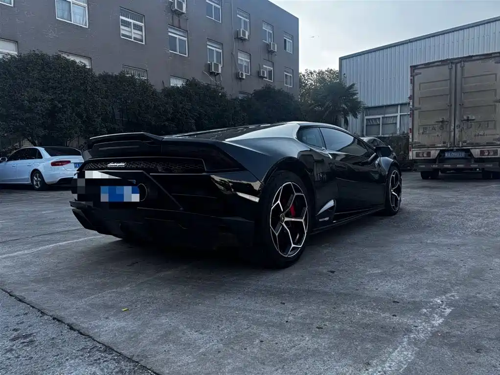 Lamborghini Huracán 2020 Huracán EVO RWD фото 6