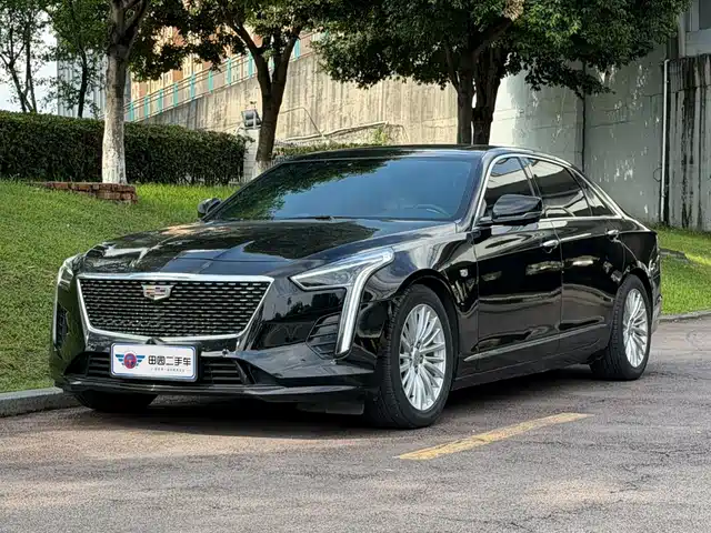 Cadillac CT6 2021
