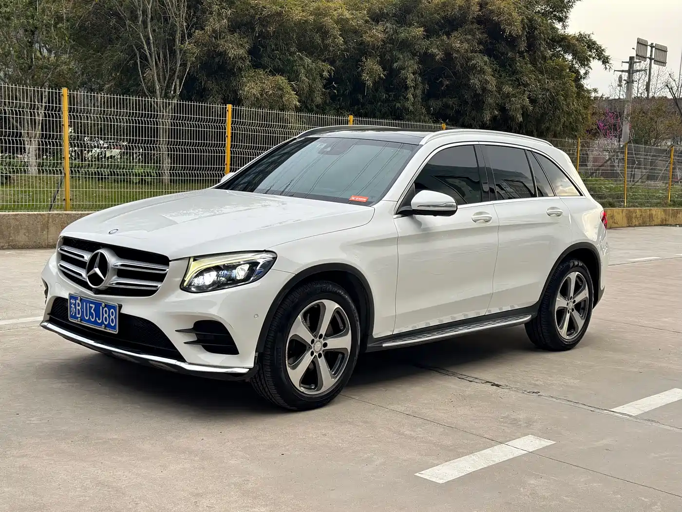 Mercedes-Benz GLC 2017 GLC 300 4MATIC Dynamic