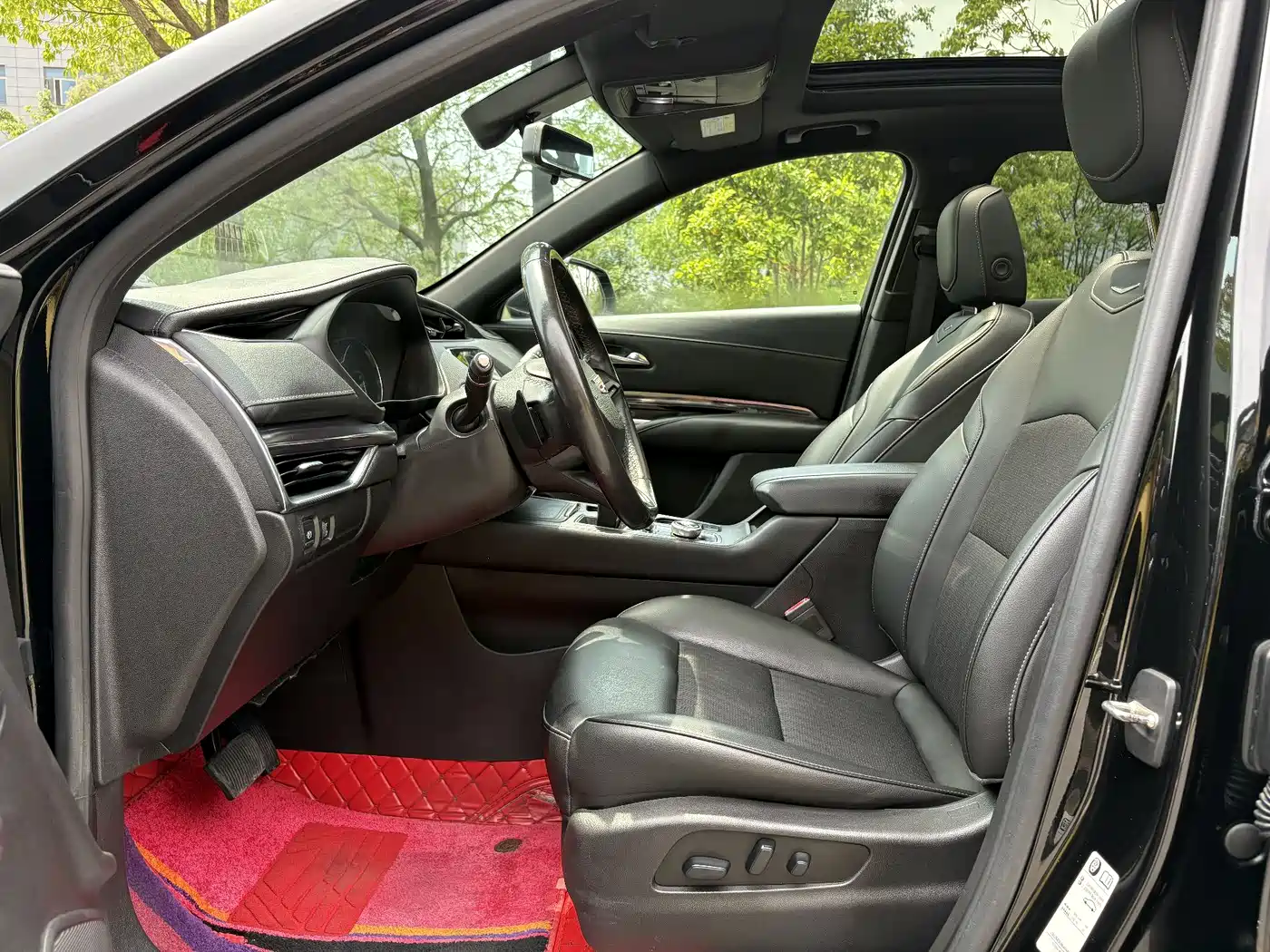 Cadillac XT4 2018 Model 28T 2WD Technology фото 4