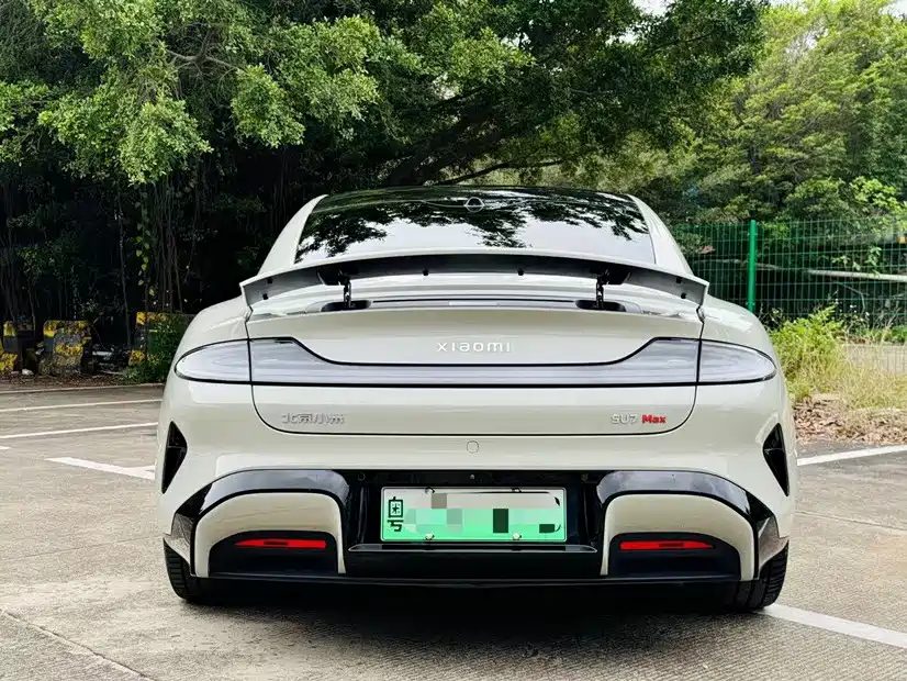 Фото 4 - Xiaomi SU7