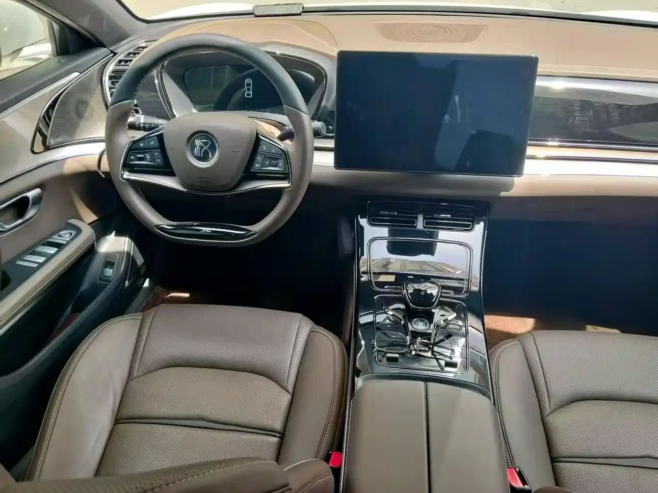 BYD Han 2020 EV Extended Range Premium фото 4