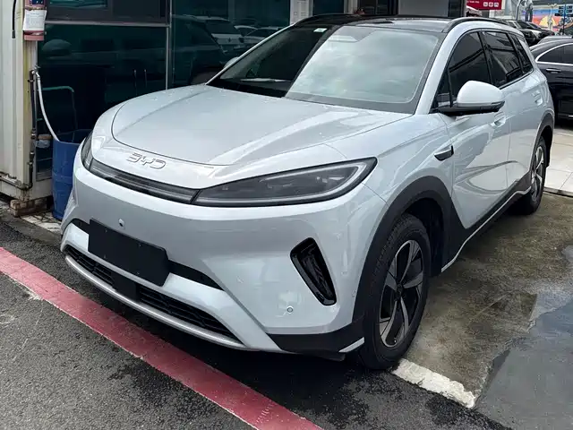 BYD Hai Shi 05 EV 2025