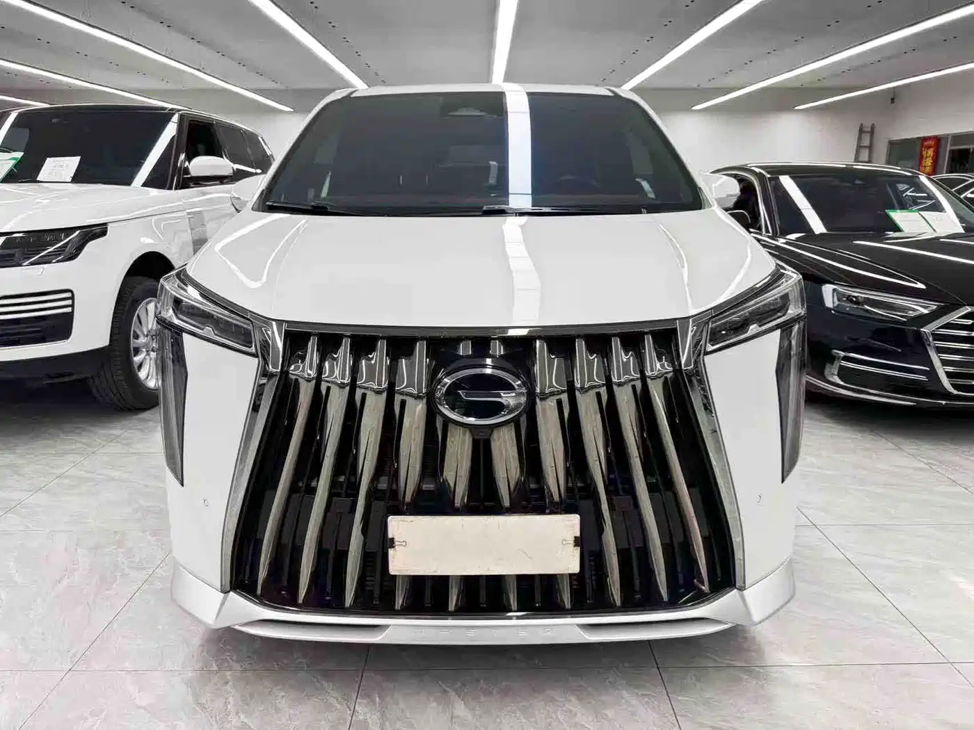 GAC Trumpchi Trumpchi M8 2023 Model Master Series 400T Ultimate Edition фото 2