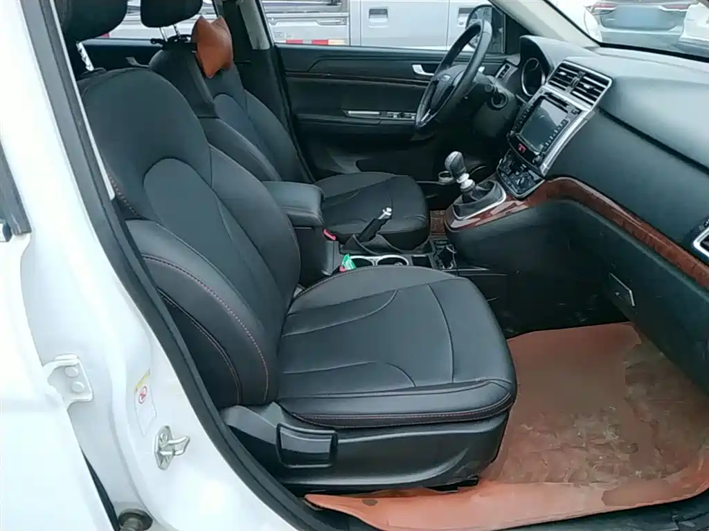 Haval H6 2017 Red Label Sport 1.5T Manual 4WD Elite фото 19
