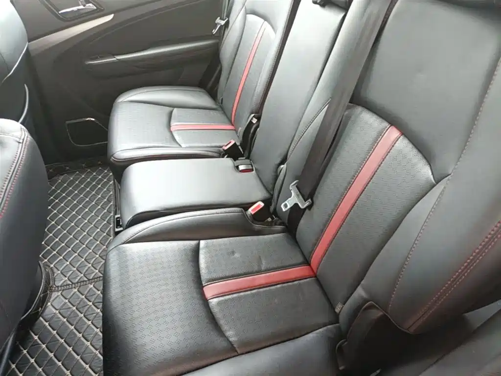 BYD S7 2015 2.0T Automatic Premium фото 17