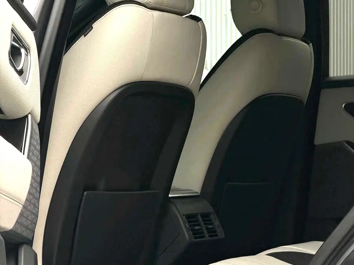 Land Rover Range Rover Velar 2017 P380 R-DYNAMIC SE фото 7