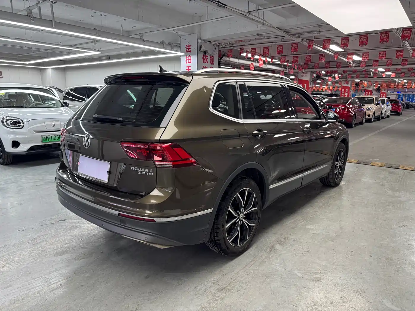 Volkswagen Tiguan L 2017 380TSI Automatic 4WD Ultimate Flagship Edition фото 11