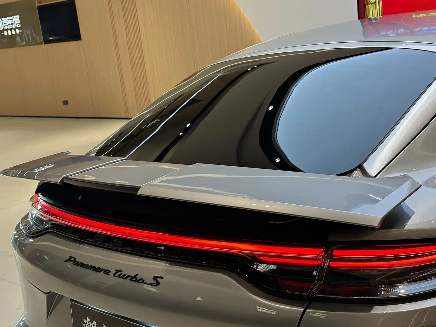 Porsche Panamera 2014 Panamera Executive 3.0T фото 6