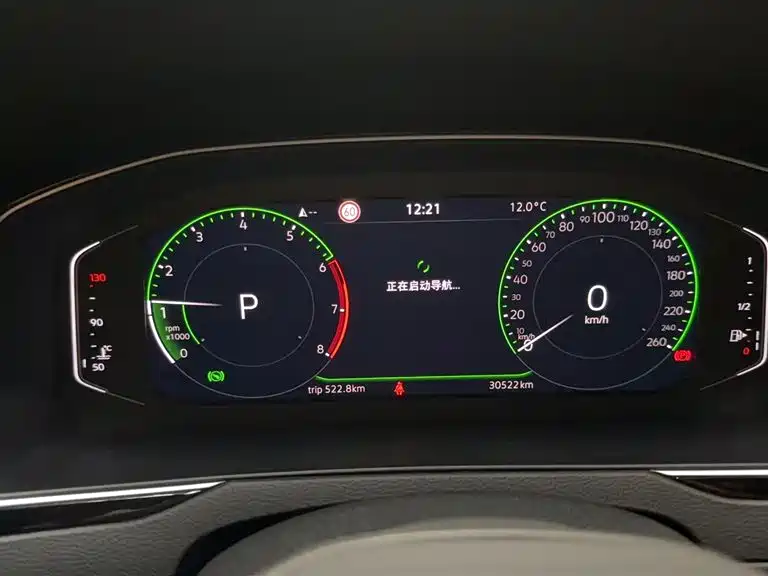 Volkswagen Magotan 2025 Popular Edition 330TSI DSG Luxury фото 12