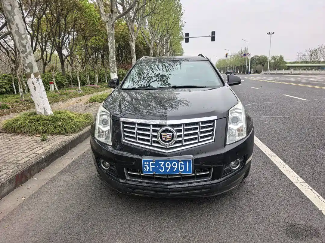 Cadillac SRX 2015 3.0L Elite фото 2