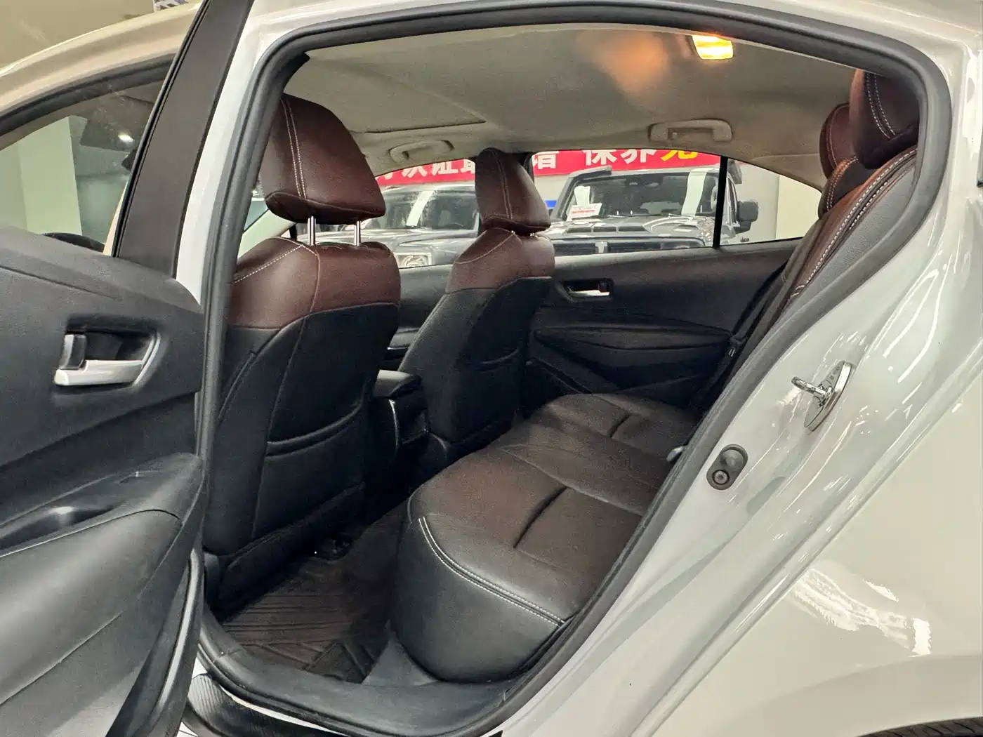 Toyota Corolla 2021 1.2T S-CVT Elite Edition фото 9