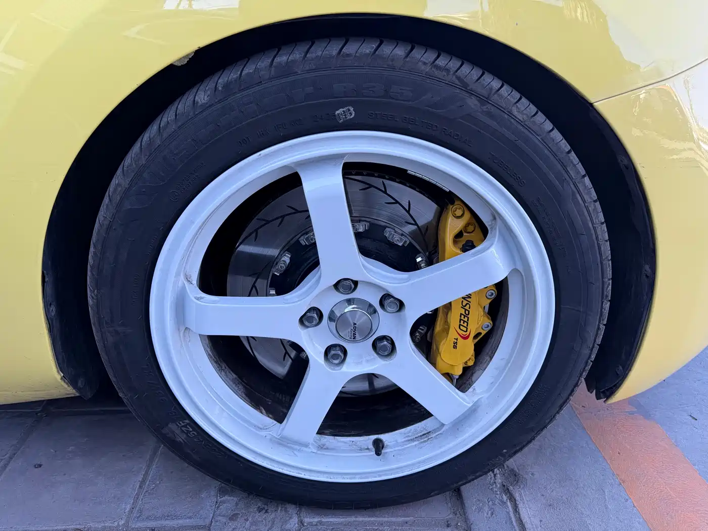Volkswagen Beetle 2013 1.4TSI R-Line фото 8