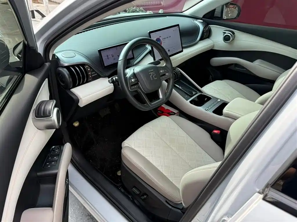 BYD Yuan PLUS 2025 Smart Drive 510KM Surpass Edition фото 4