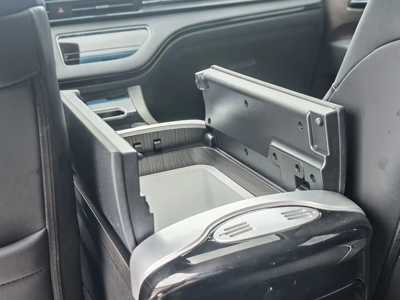 Honda Odyssey 2025 2024 2.0L e:HEV Sharp·Premium Edition