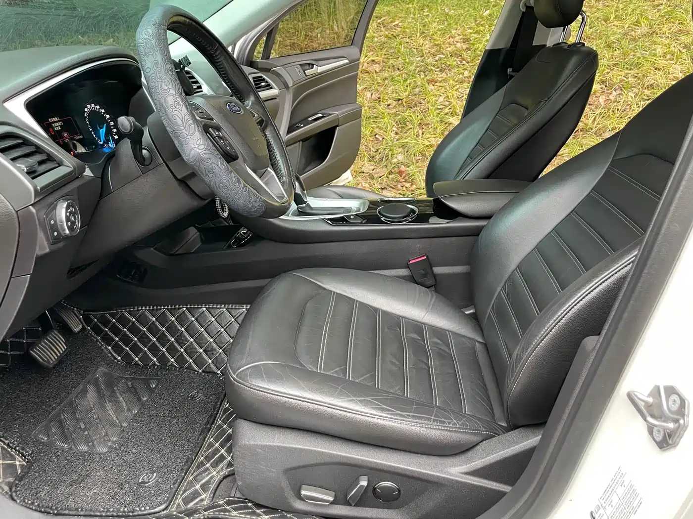 FORD MONDEO