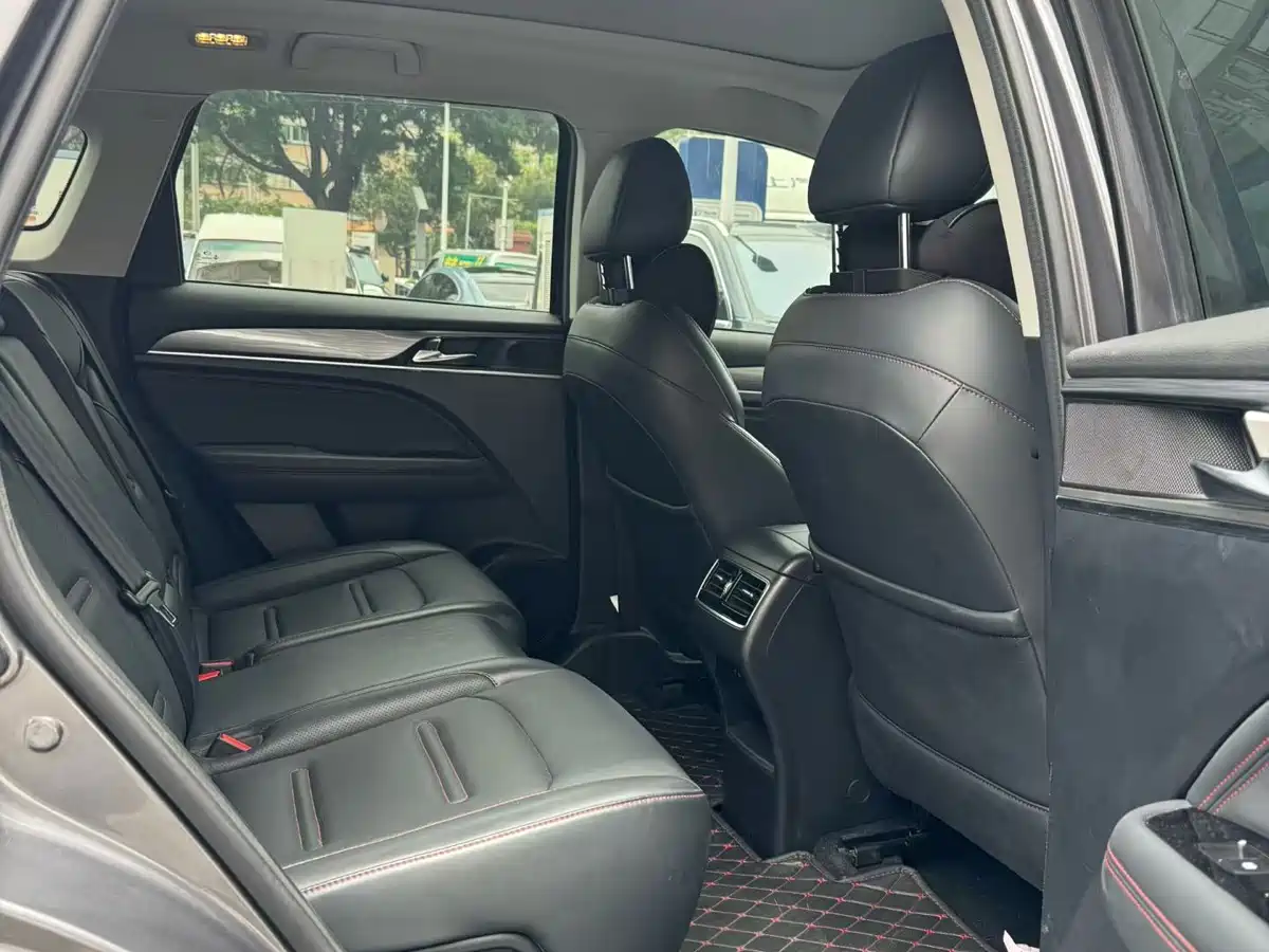 GAC Trumpchi Trumpchi GS4 PLUS 2021 390T Automatic Nebula Edition фото 9