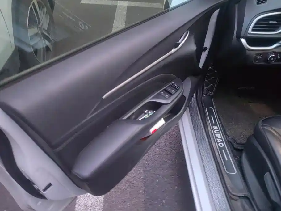 Фото 7 - Buick Excelle