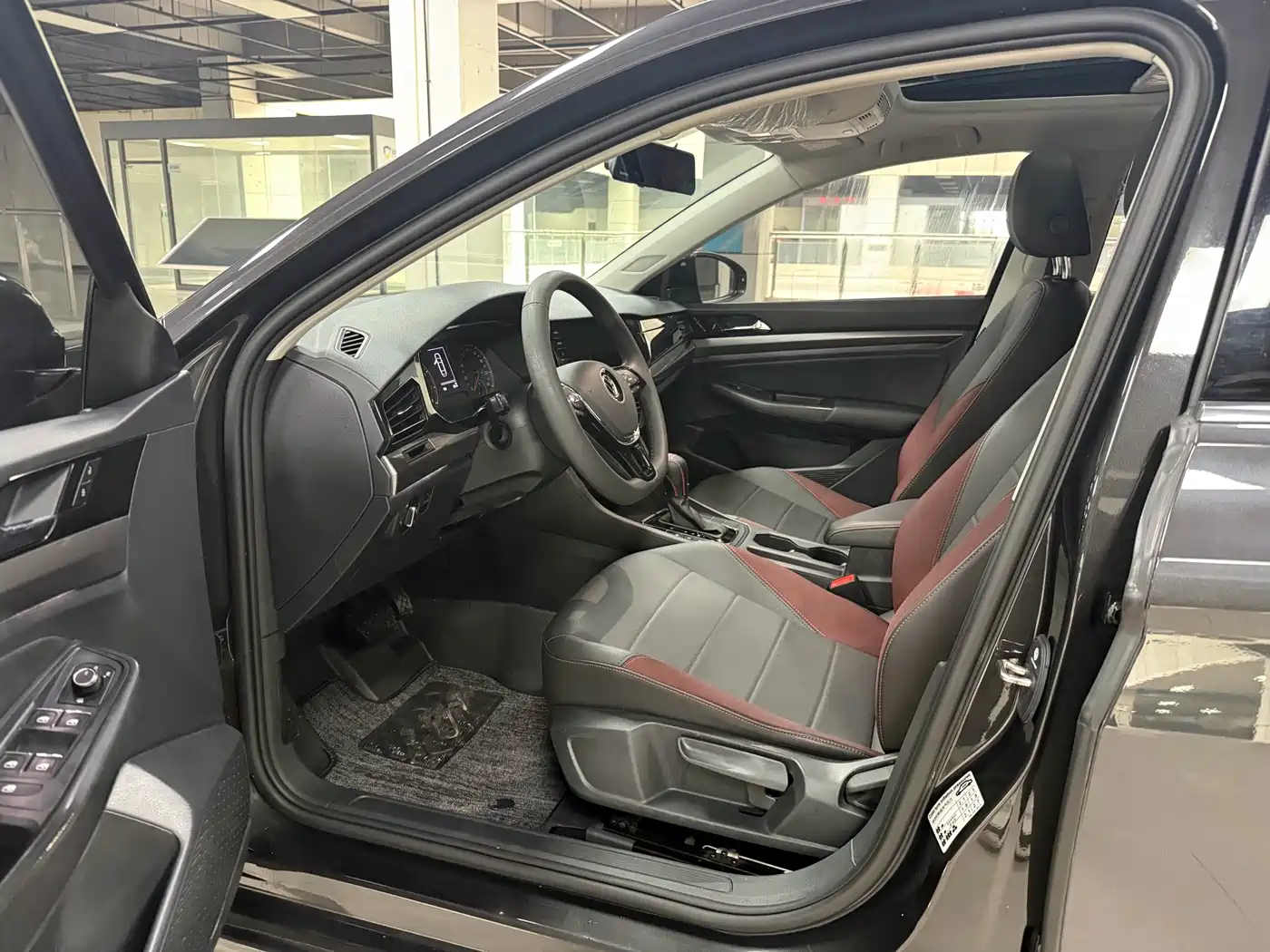 Volkswagen Bora 2021 1.5L Automatic Comfort Smart Edition фото 7