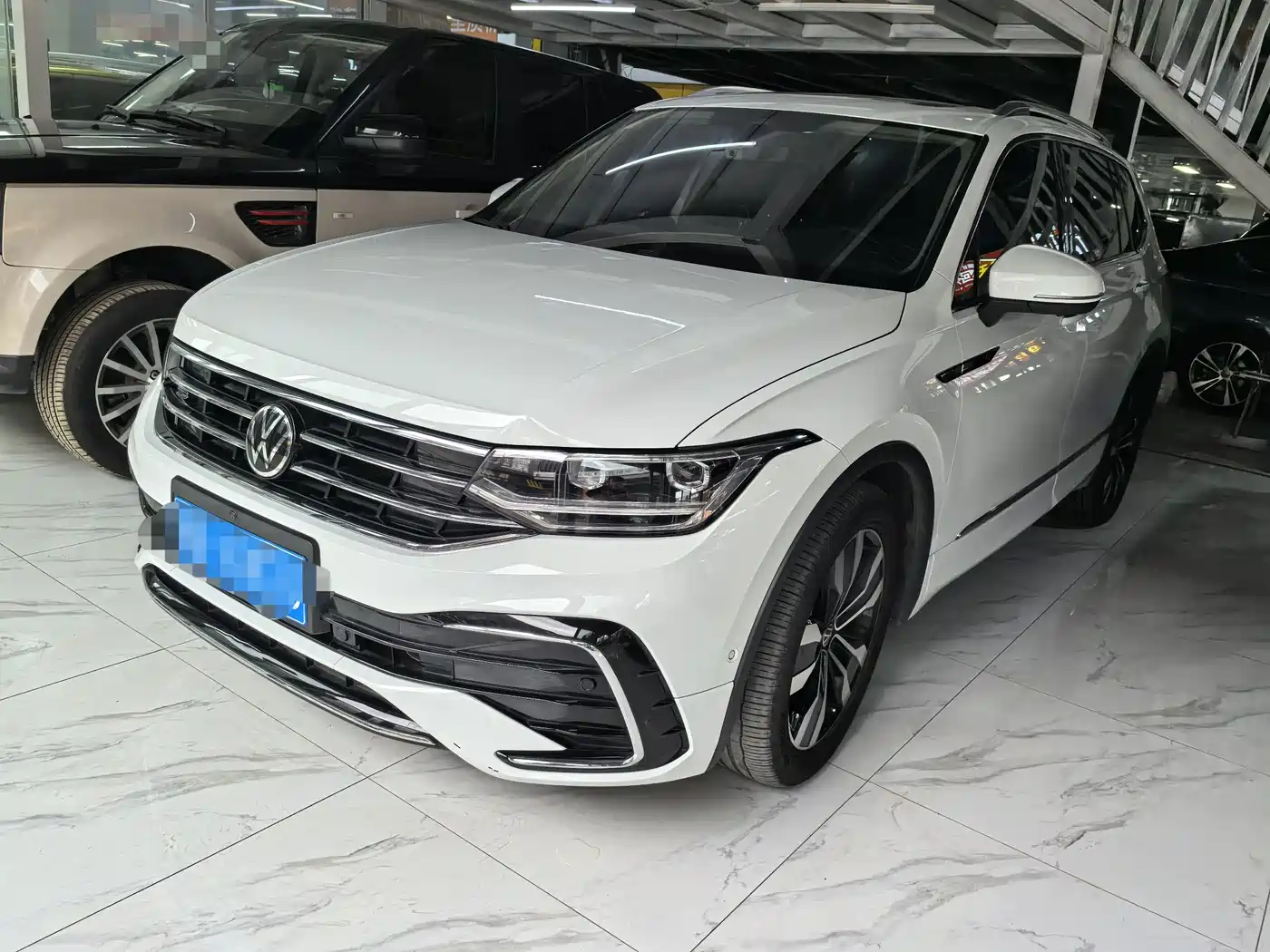 Volkswagen Tiguan L 2023 330TSI Auto 2WD R-Line Premium Edition