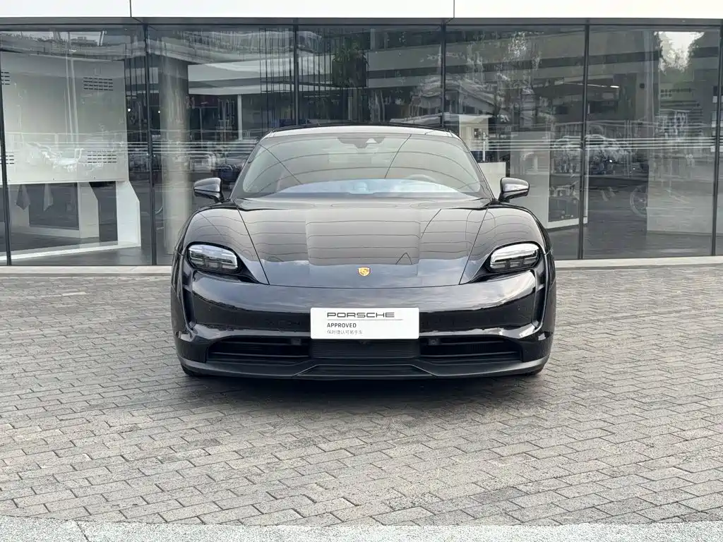 Porsche Taycan 2021 2020 Taycan