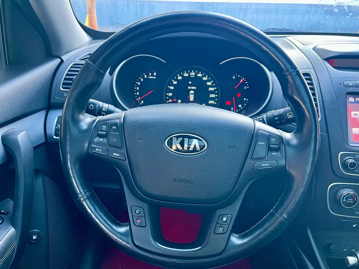 Kia Sorento 2013 2.4L 5-seat Gasoline Luxury (China IV) фото 19